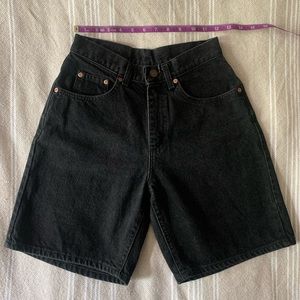 SOLD ❌ High Waist Vintage Lee Denim Shorts